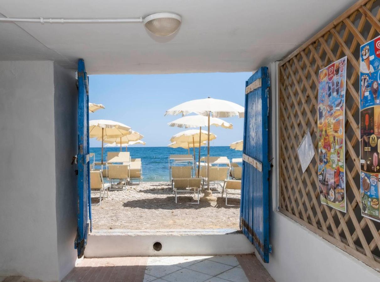 Hotel Del Sole Santa Marinella Exterior photo